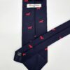 venta online corbata exclusiva jacquard tejida ceremonia marino dibujos perros teckel rojos detalle
