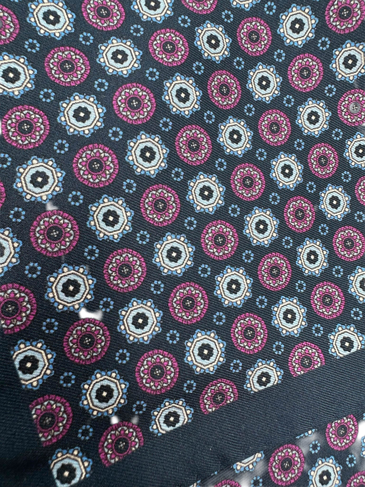 Pochette dibujo geométrico