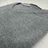 venta online jersey cuello pico gris medio lana merino hombre exclusiva invierno detalle
